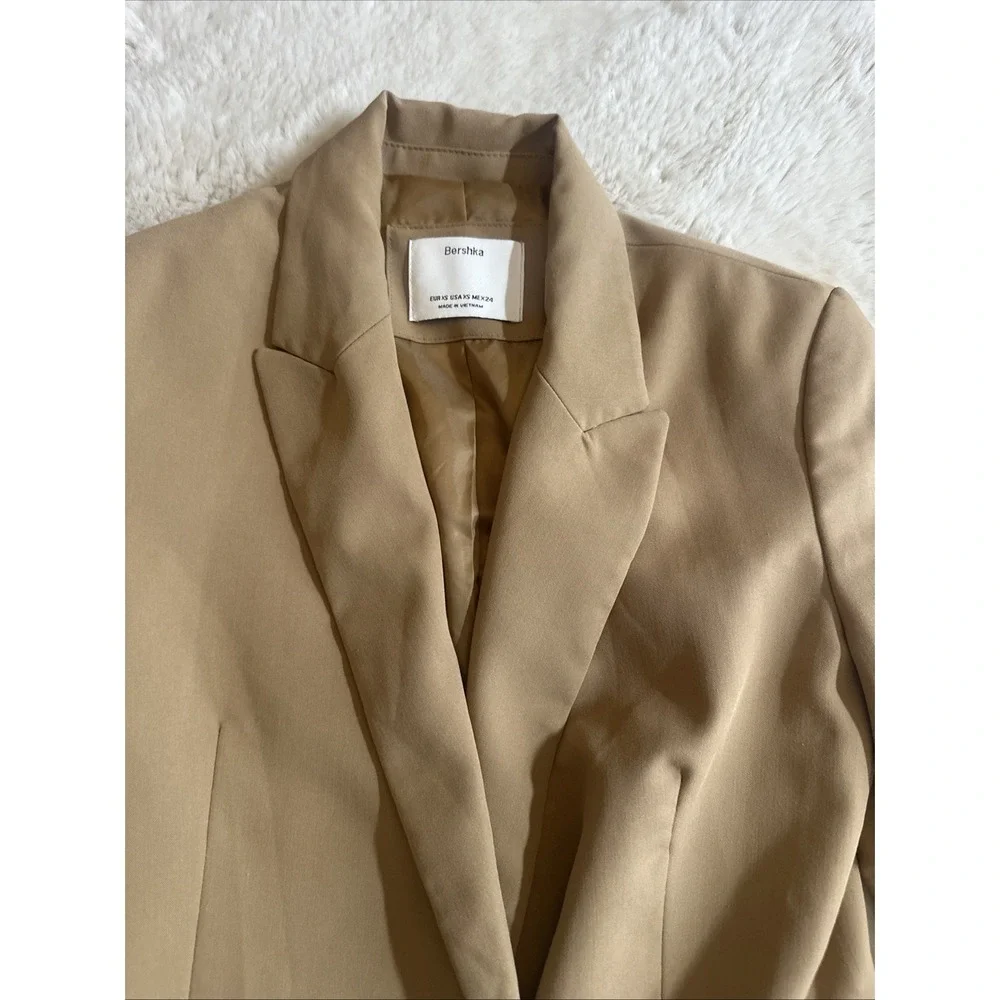 Bershka blazer brown